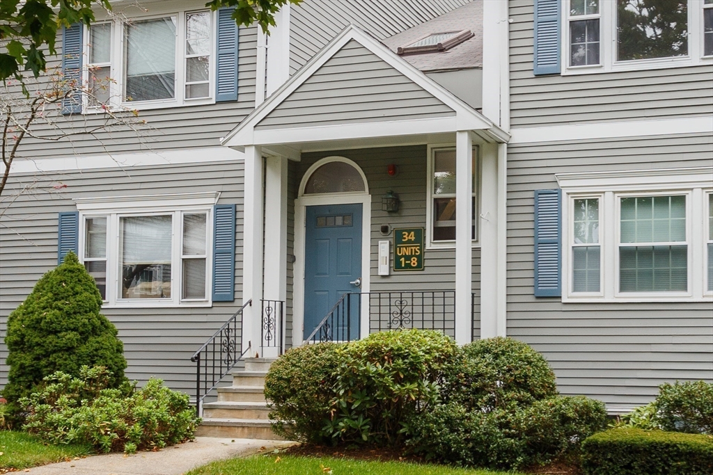 34 Washington Green # 6