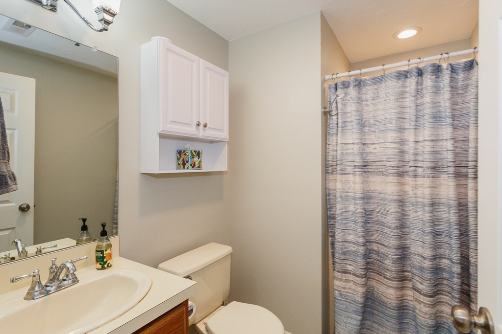 34 Washington Green # 6