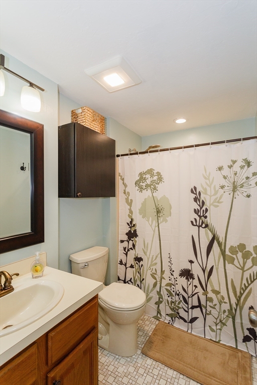 34 Washington Green # 6
