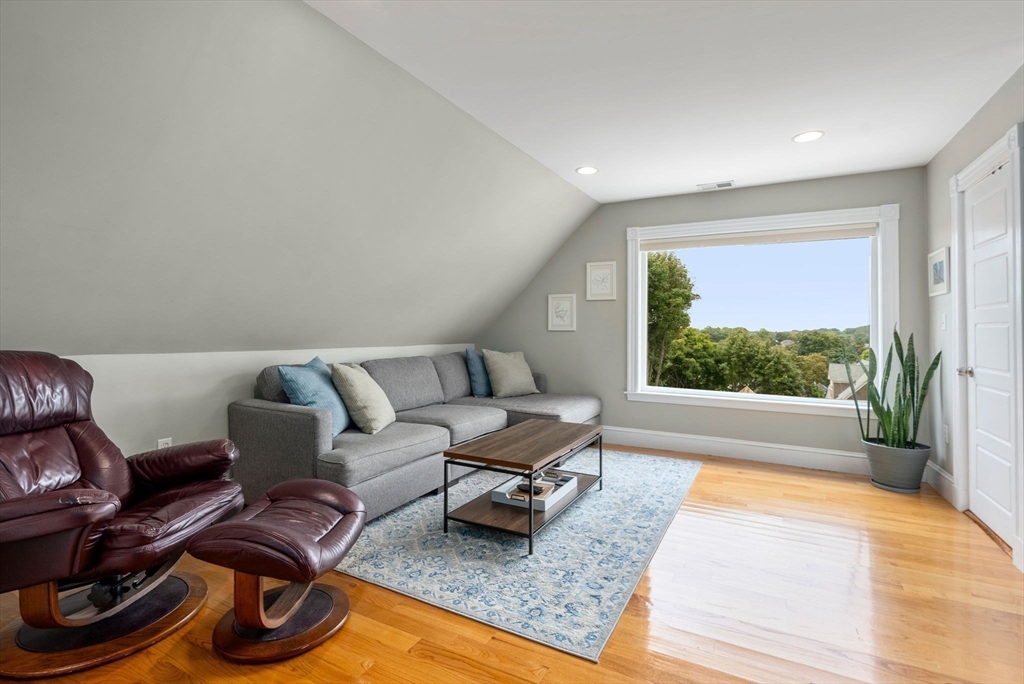 53 Montvale St # 3