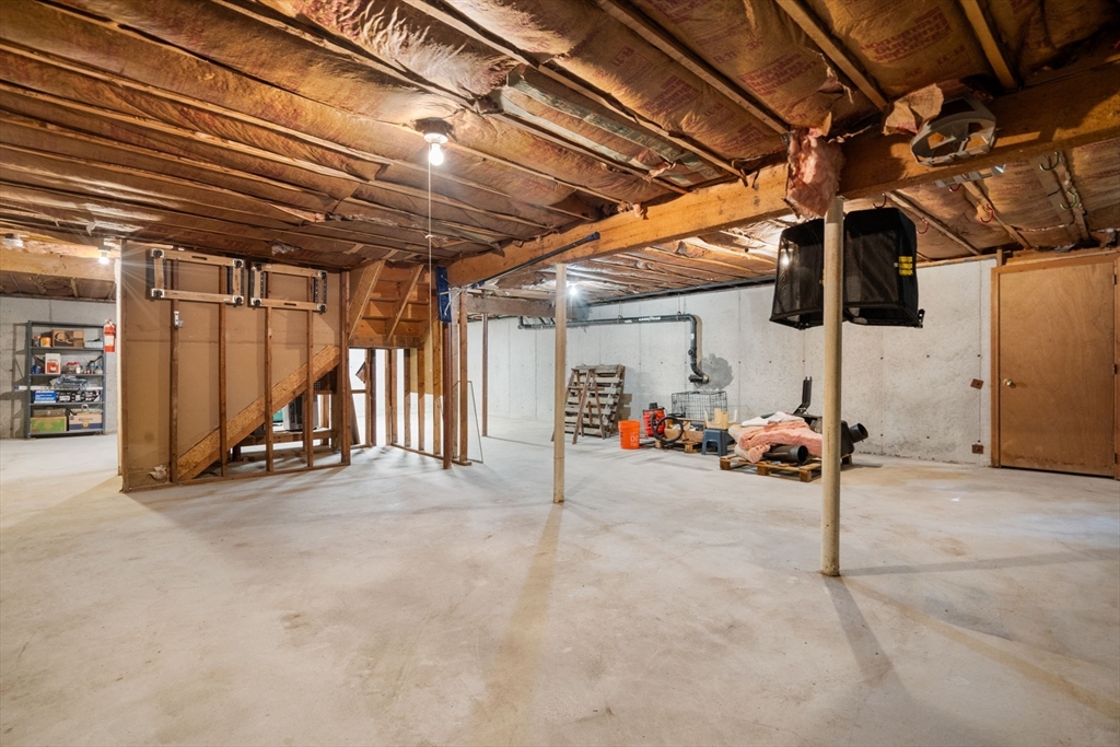 14 Oriole Road