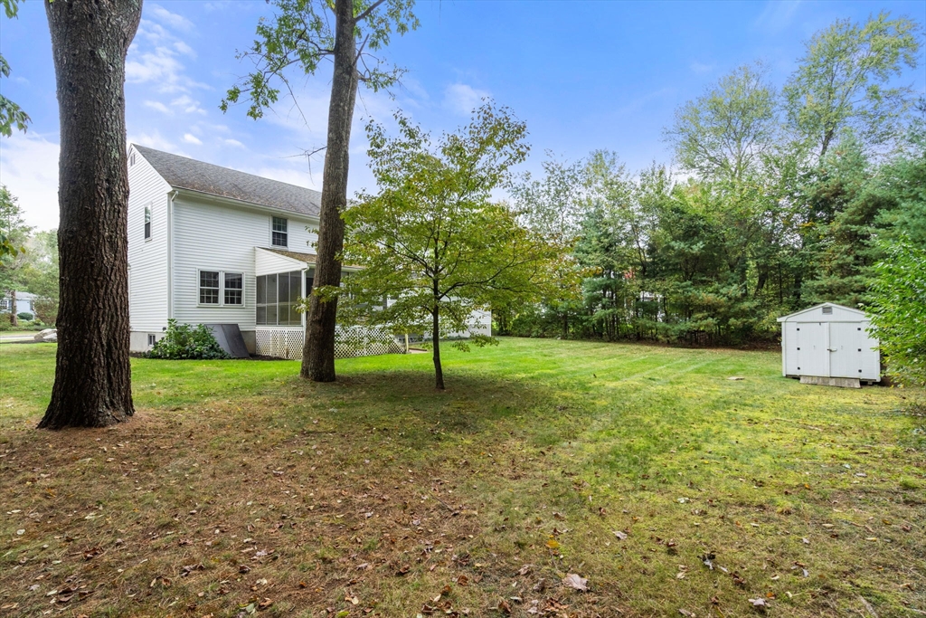 14 Oriole Road