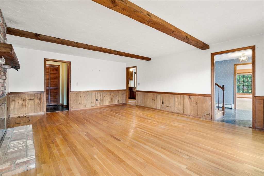 14 Oriole Road