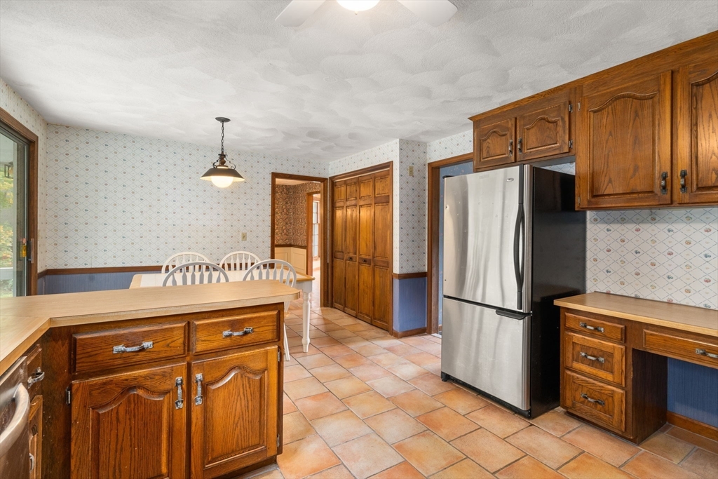 14 Oriole Road