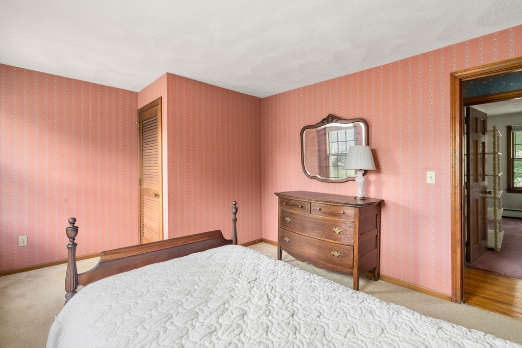 14 Oriole Road