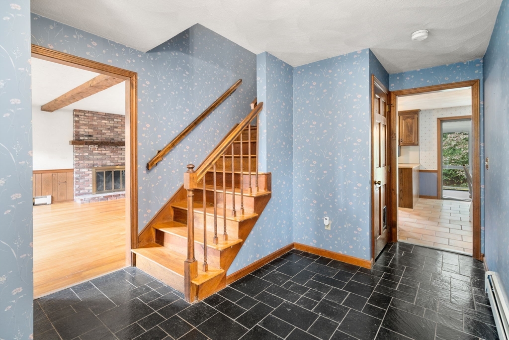 14 Oriole Road