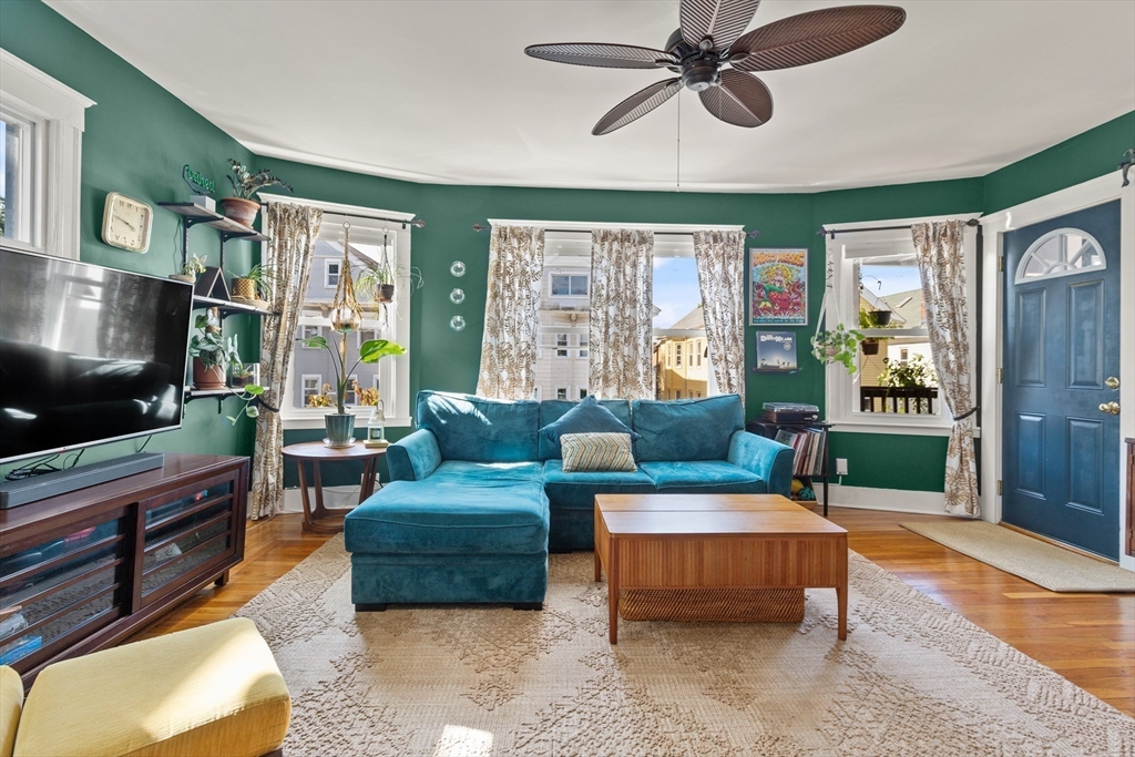 17 Dalrymple Street # 2