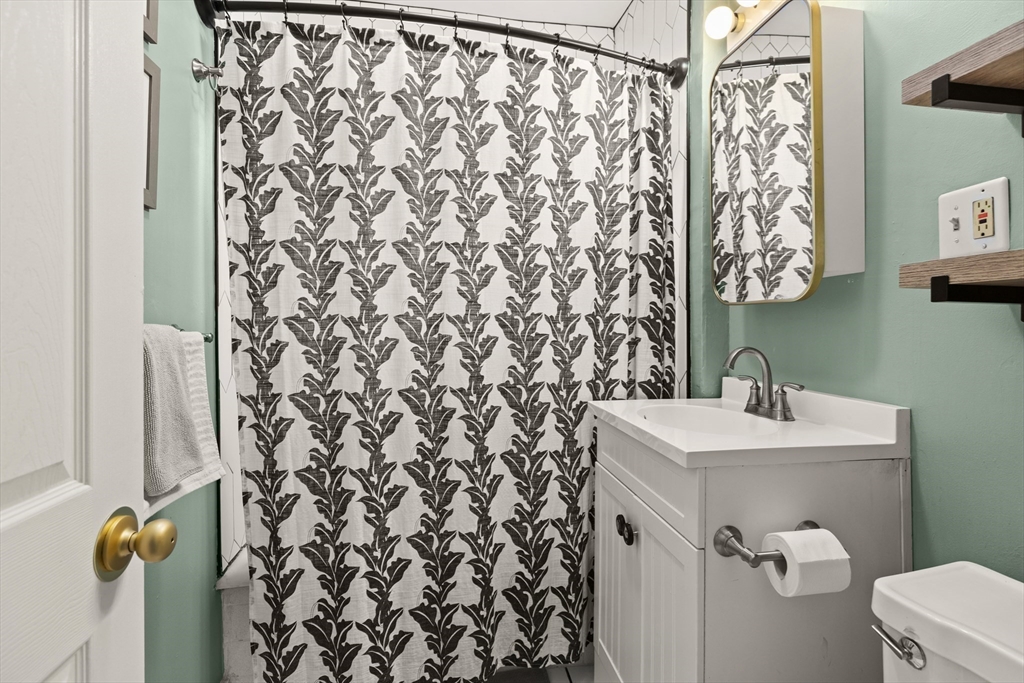 17 Dalrymple Street # 2