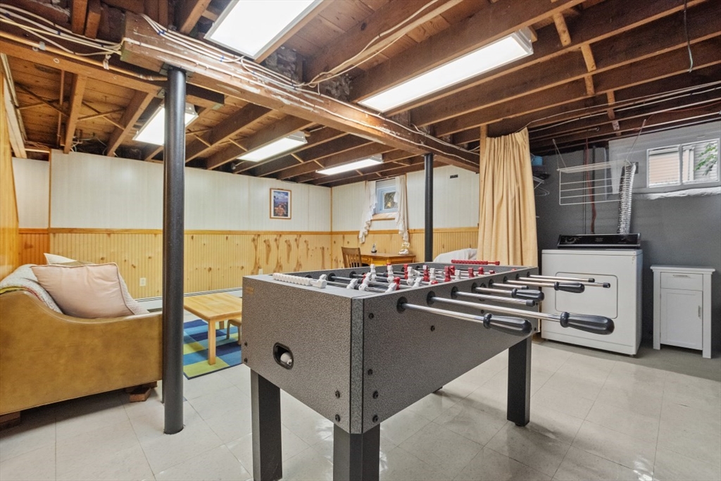 41 Wessex Dr