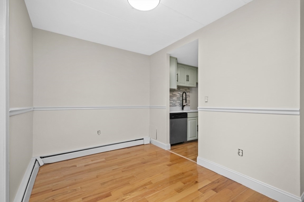 271 Lake St # 6