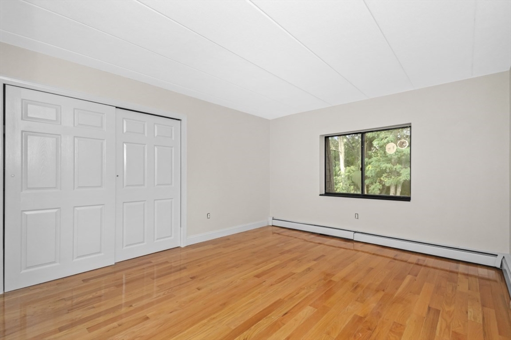 271 Lake St # 6