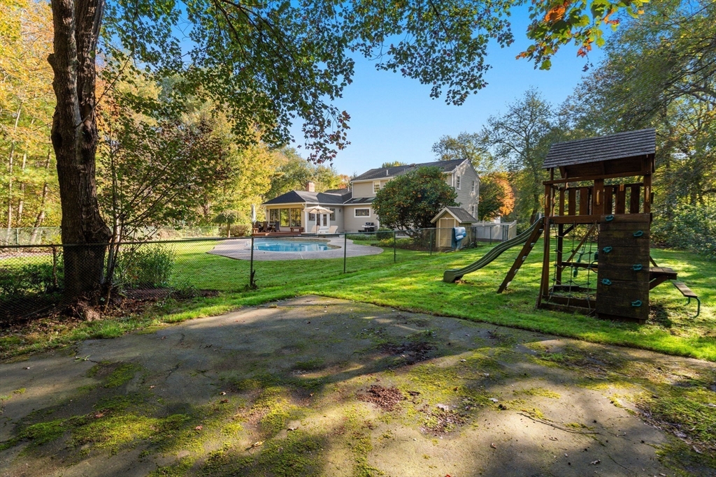 40 Stanford Drive