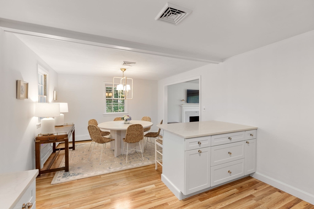 15 Stonybrook Rd