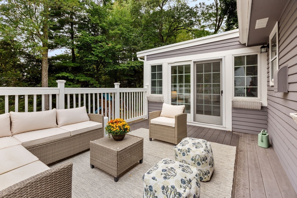 15 Stonybrook Rd