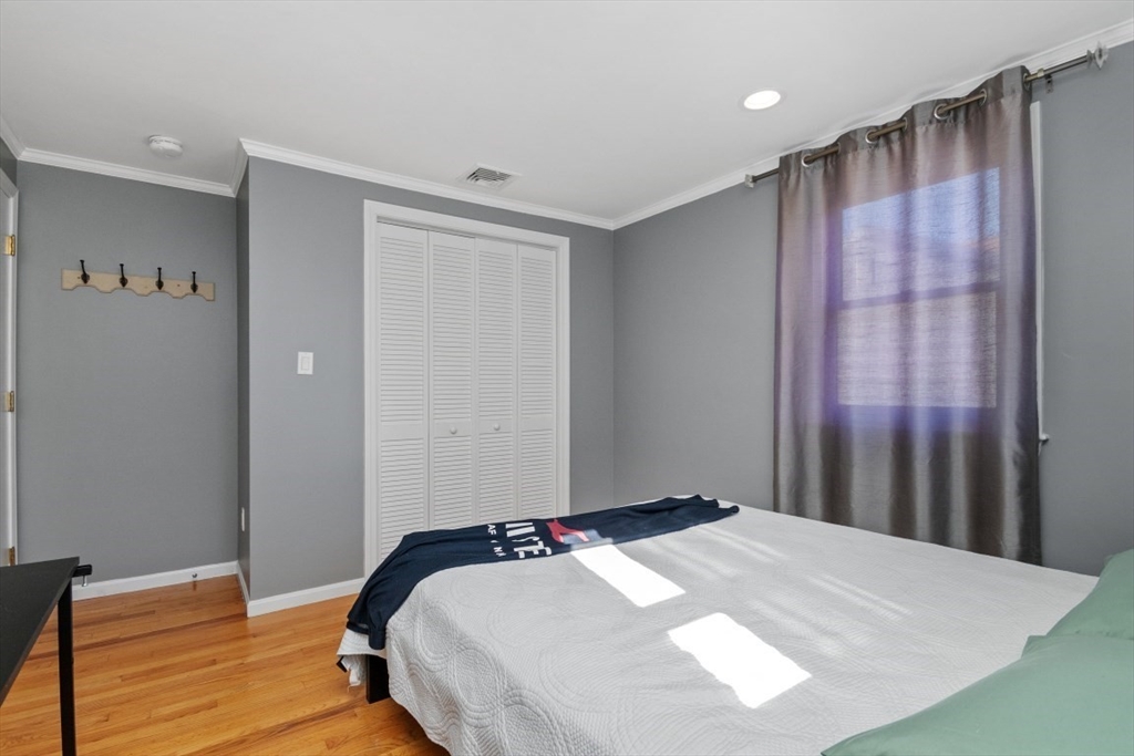43 Stedman St