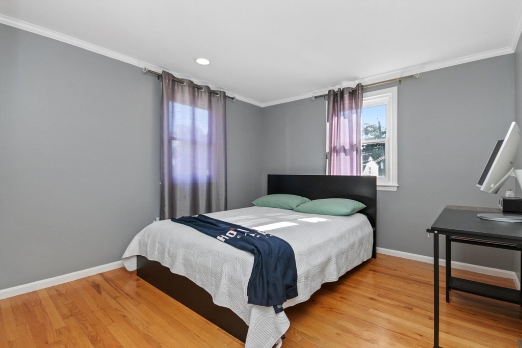 43 Stedman St