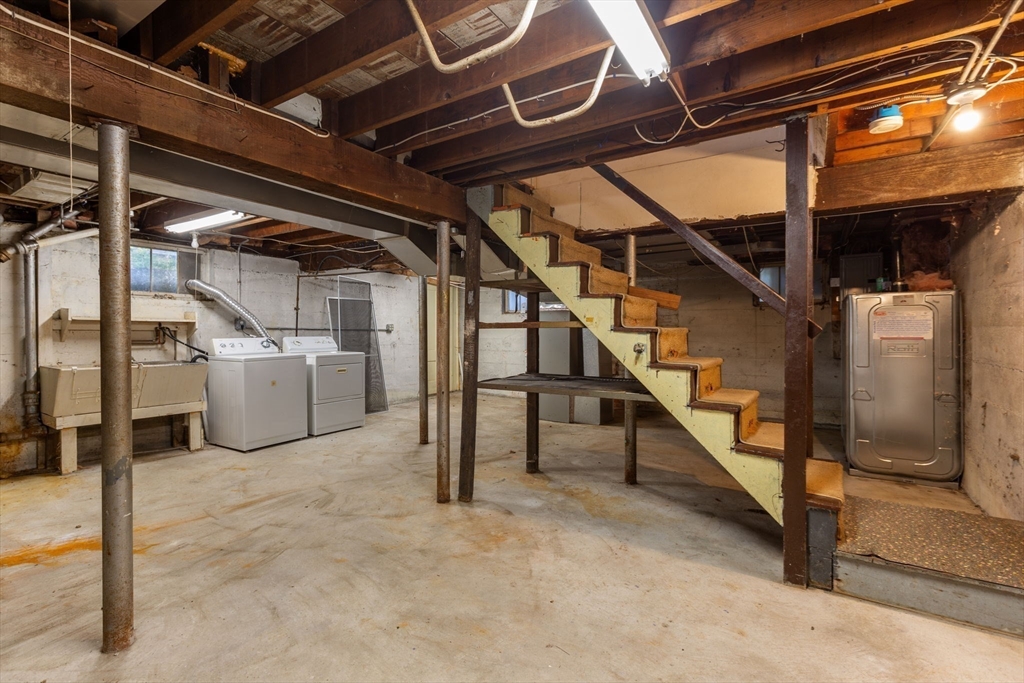 31 Lasell St