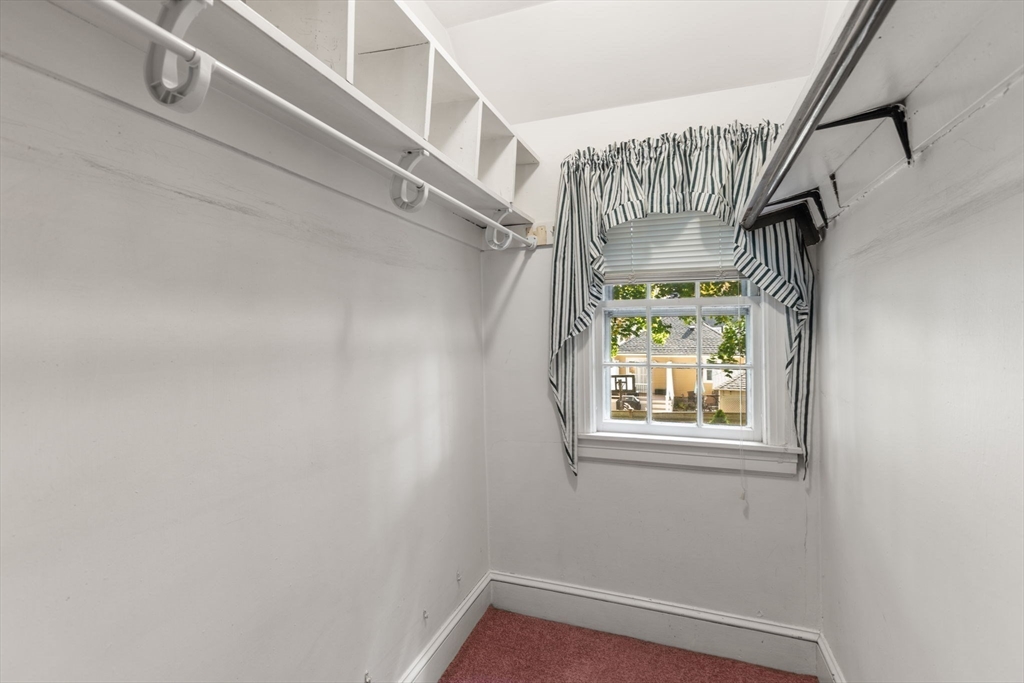 31 Lasell St
