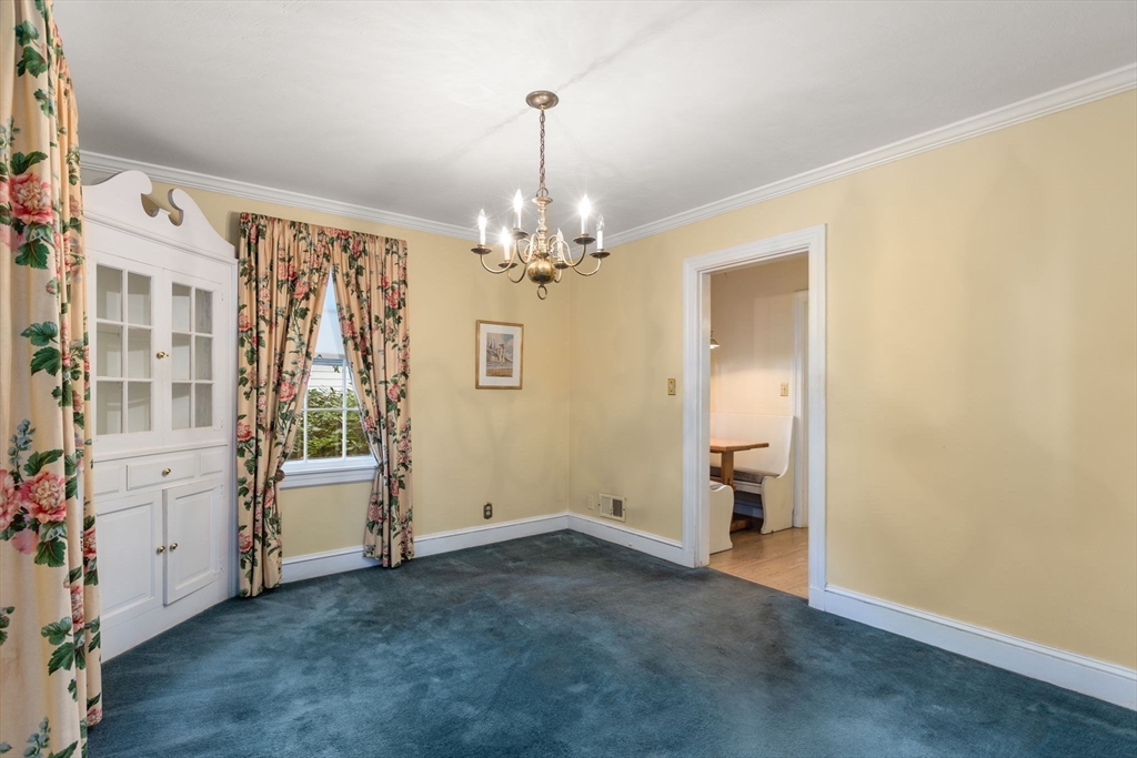 31 Lasell St