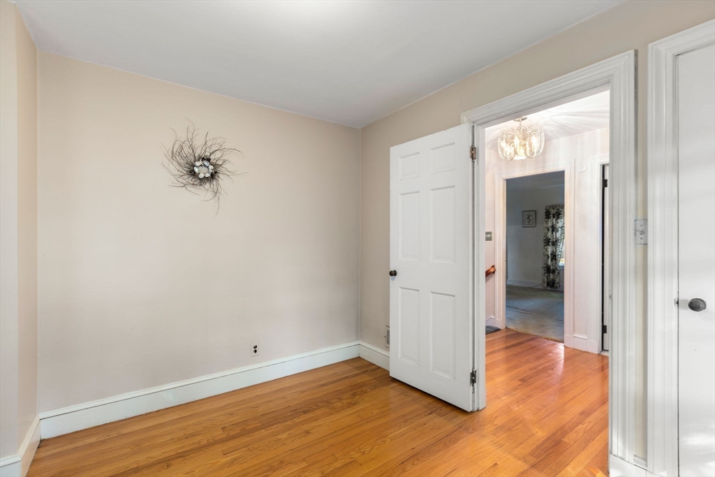 31 Lasell St