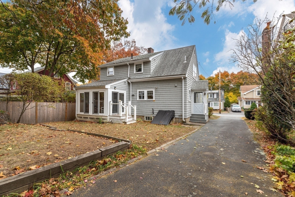 103 Madison St