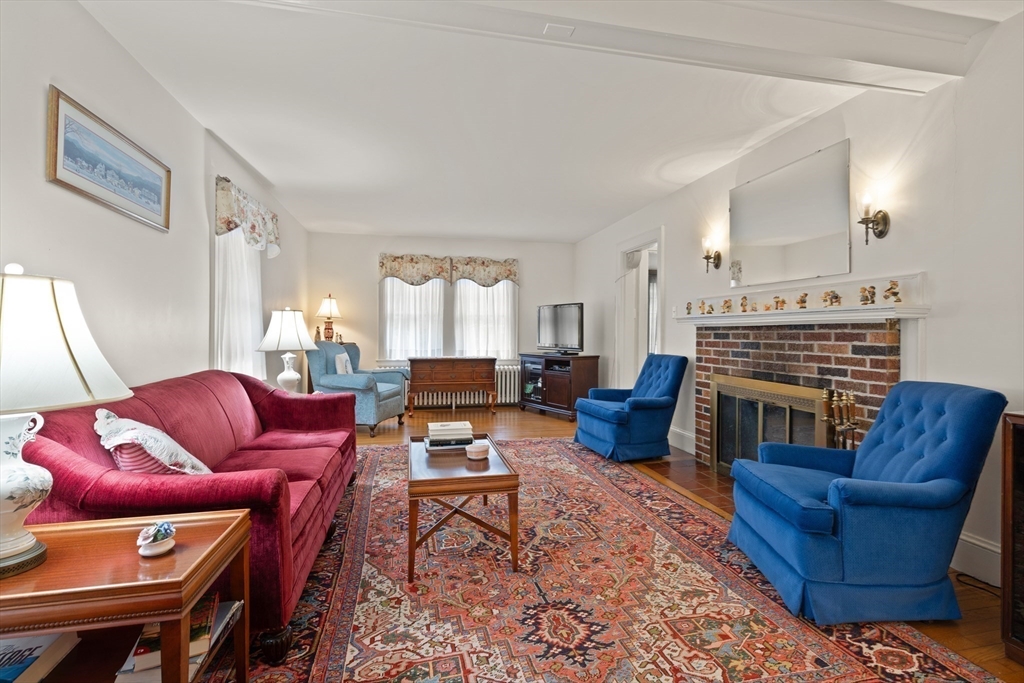 103 Madison St