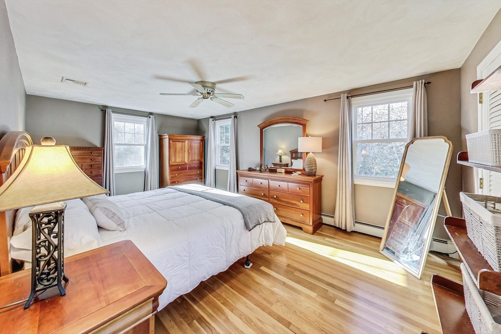 121 Magnolia Dr