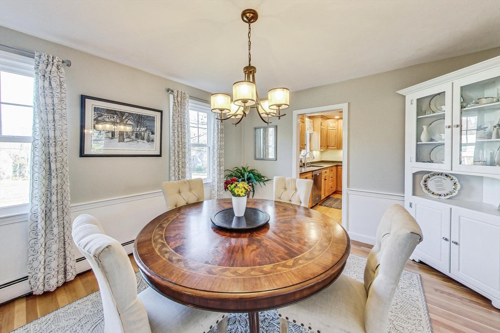 121 Magnolia Dr