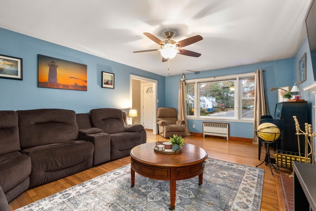 12 Yarmouth Ave.