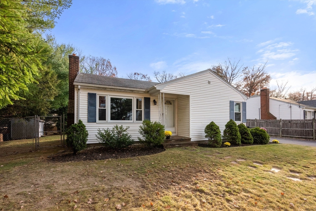 12 Yarmouth Ave.