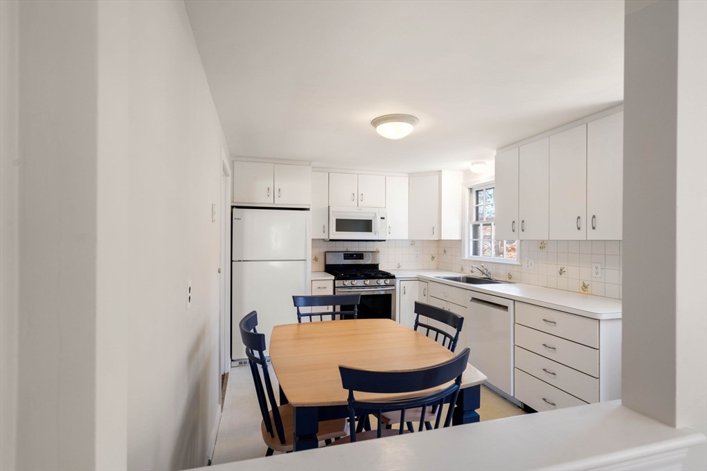 20 Inverness Rd