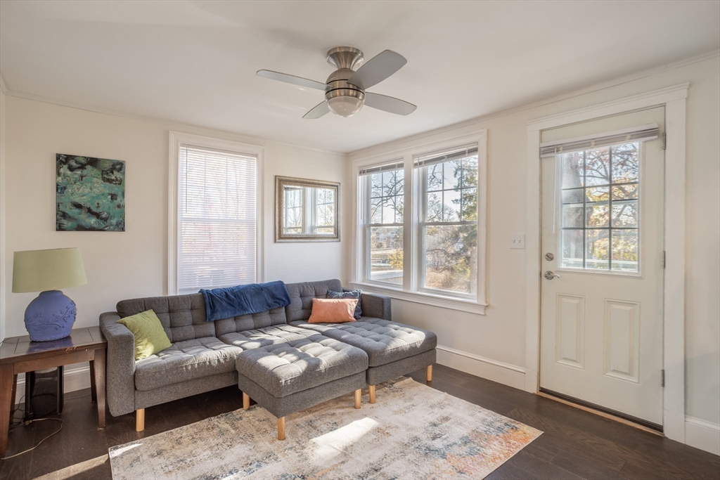 28 Robinwood Rd