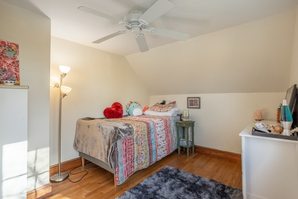 28 Robinwood Rd