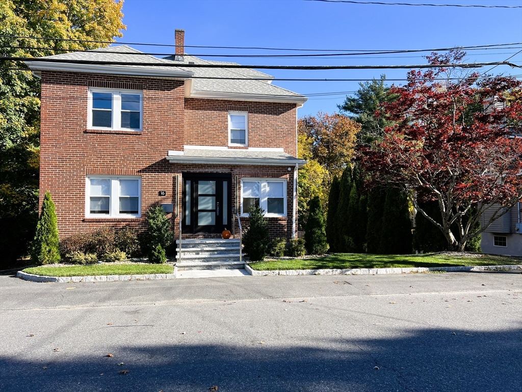 16 Lindale Avenue