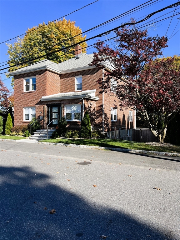 16 Lindale Avenue