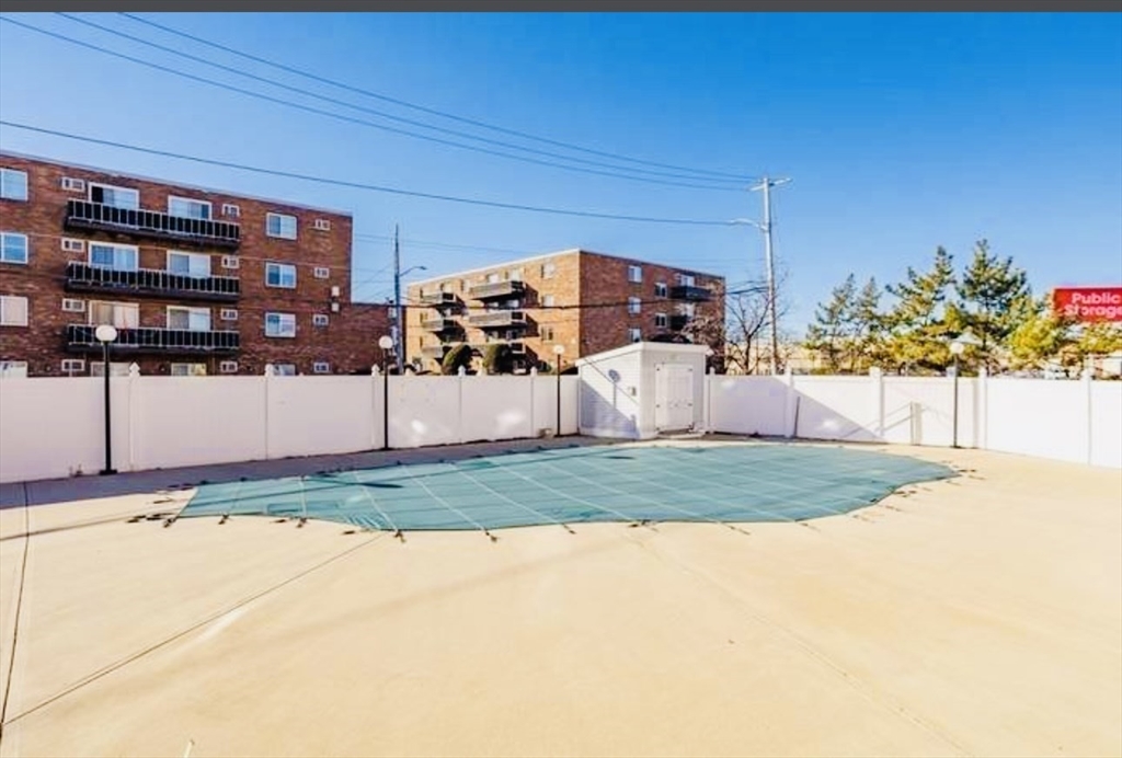 175 Ward St # 65