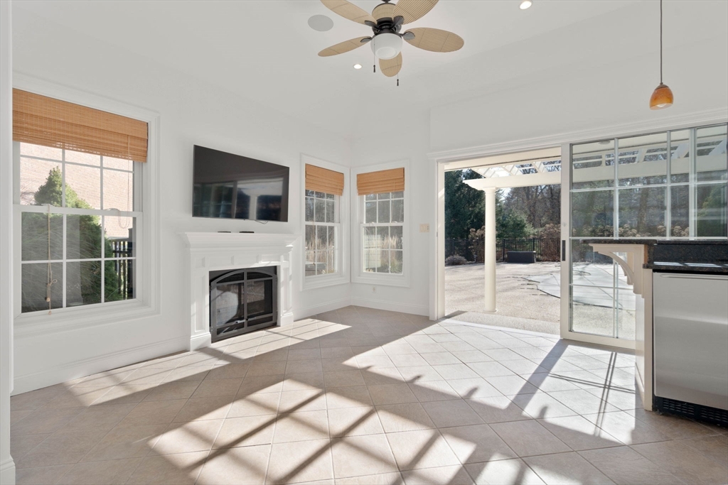 466 Summer Street