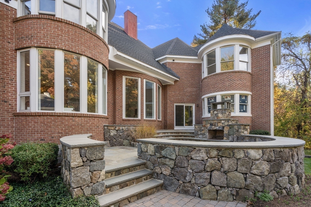 466 Summer Street