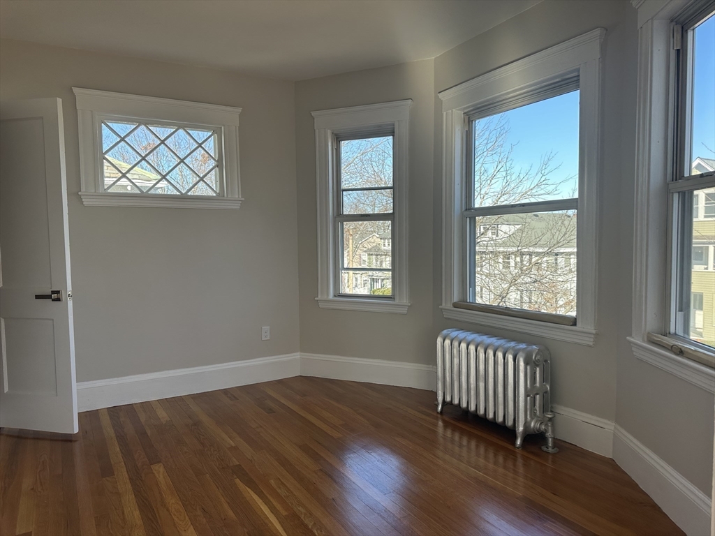 96 Greaton Rd # 2