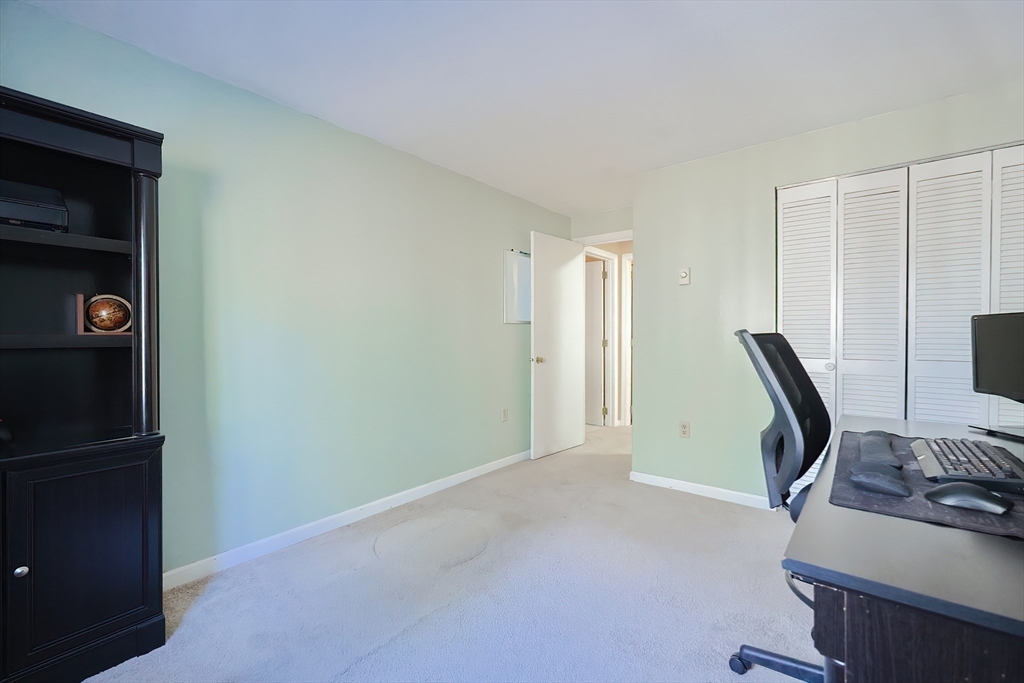 10 Erick Rd # 20