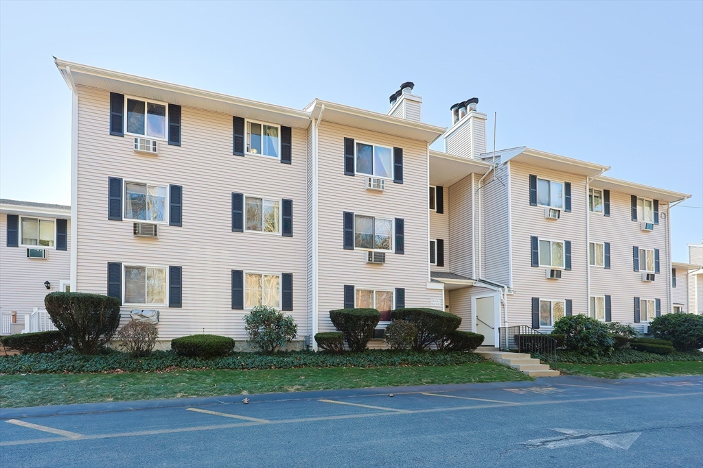 10 Erick Rd # 20