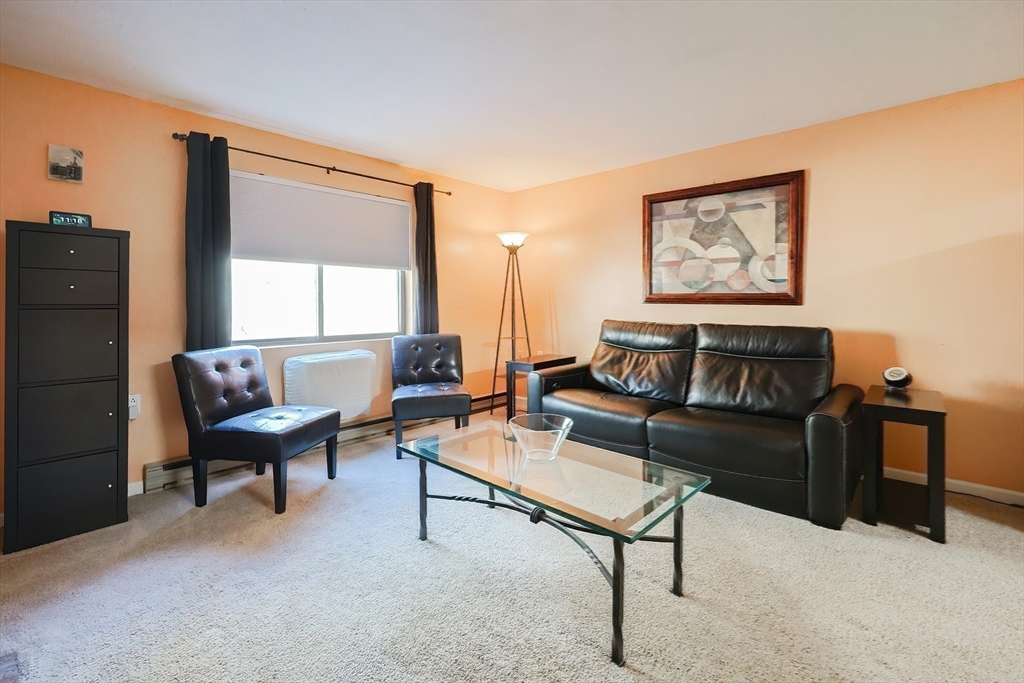 10 Erick Rd # 20