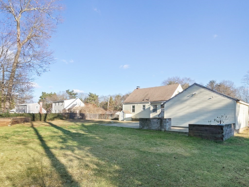 11 Oak Street
