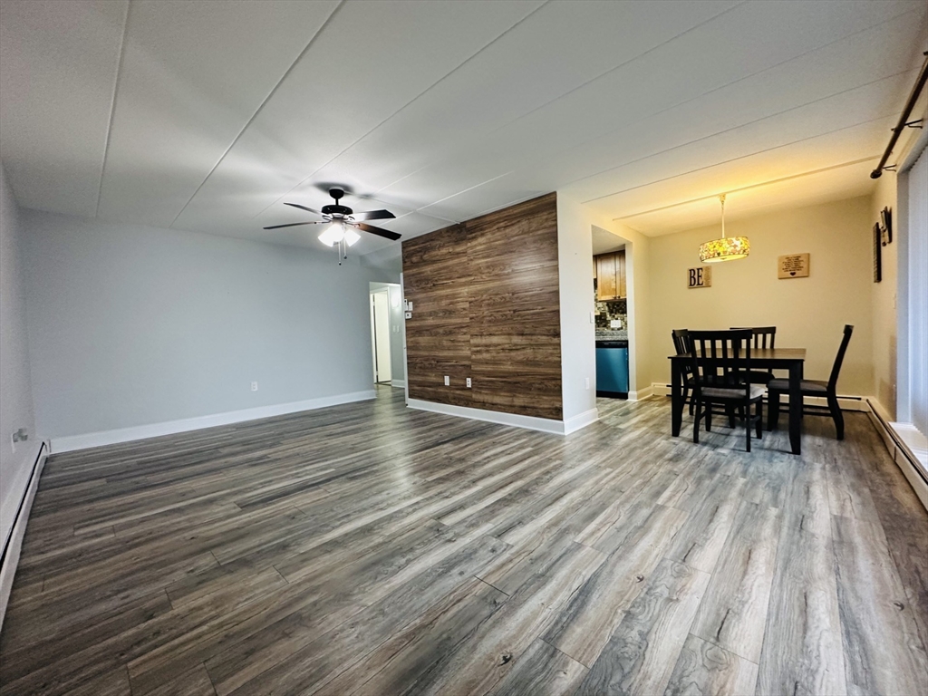 267 Lake St # 3