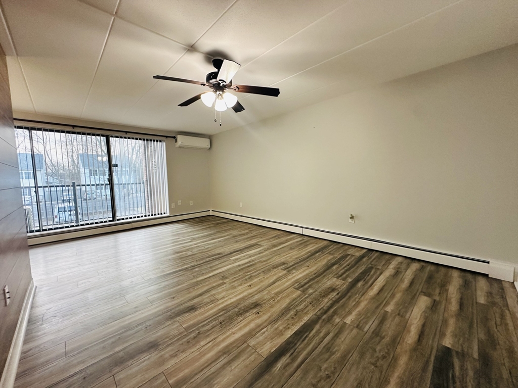 267 Lake St # 3