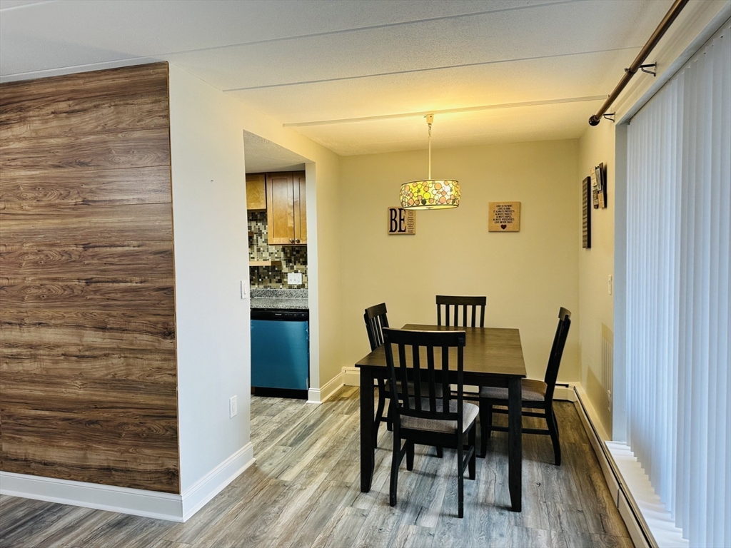 267 Lake St # 3
