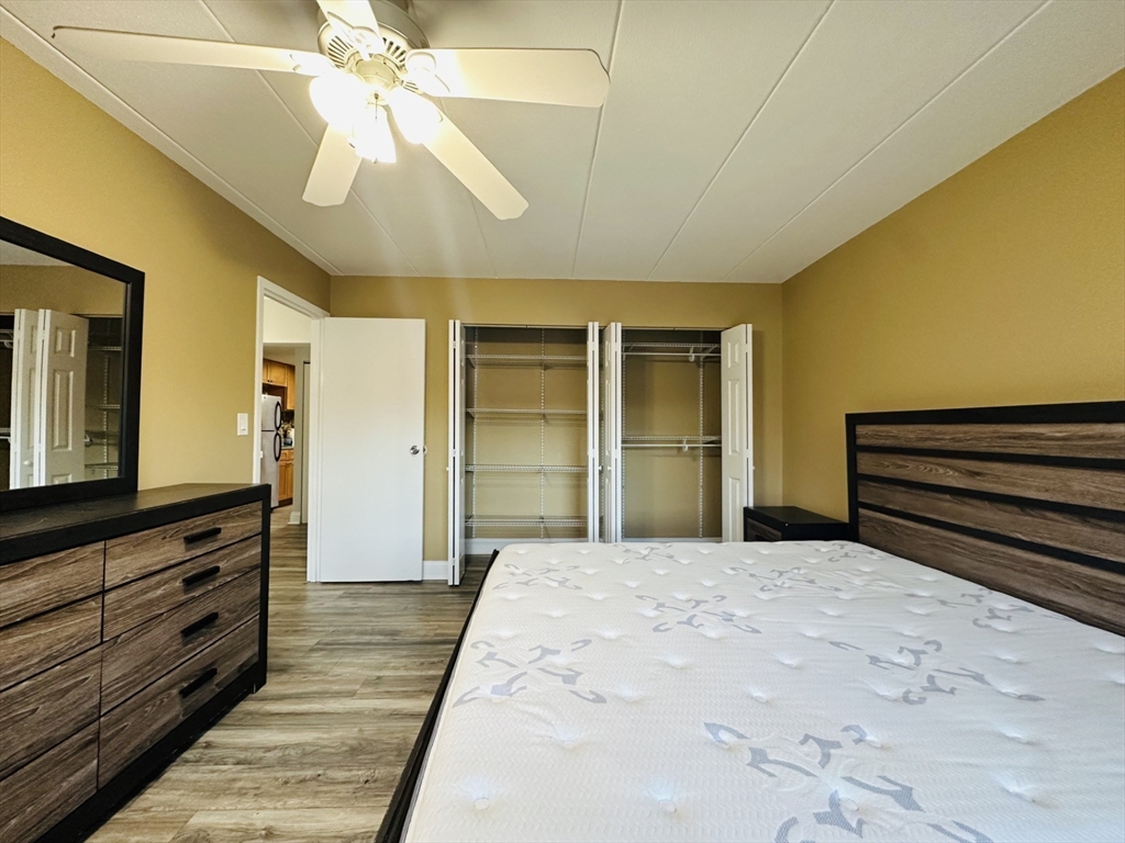 267 Lake St # 3
