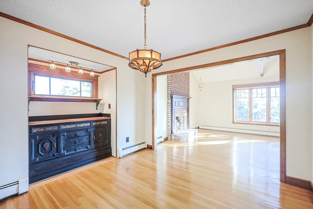 19 Eastmount Road