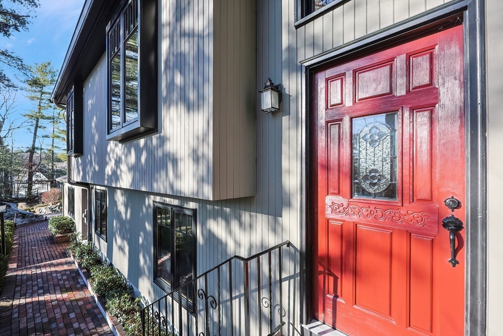 19 Eastmount Road