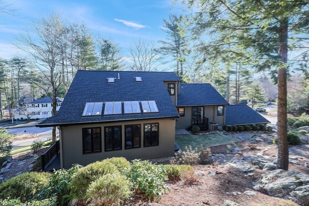 19 Eastmount Road